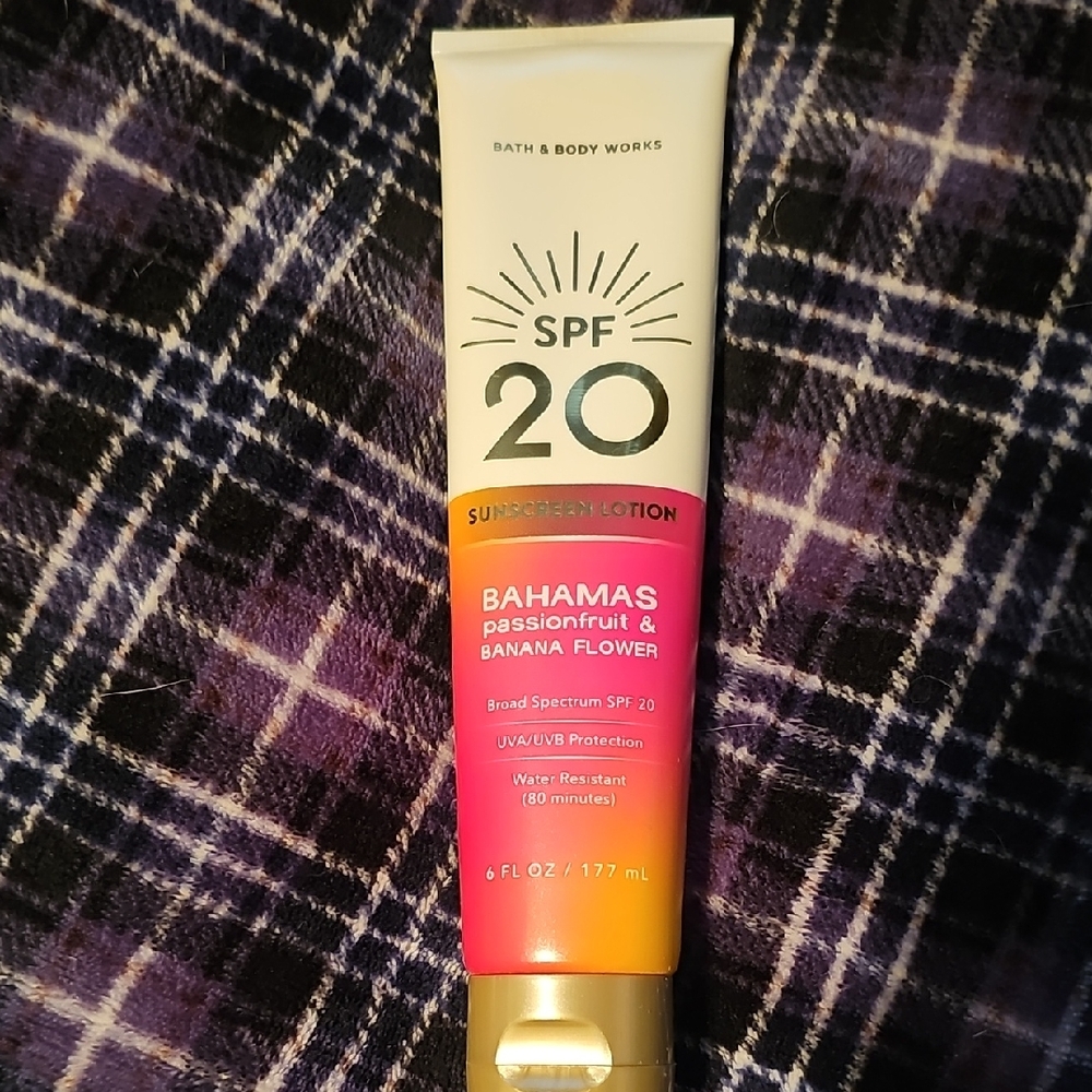 Bath & Body Works Bahamas SPF 20 Sunscreen Lotion